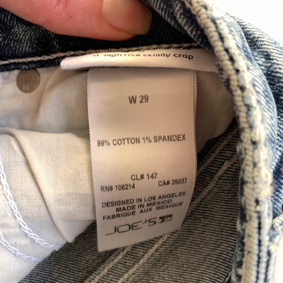 Jeans - Picture 2 of 5